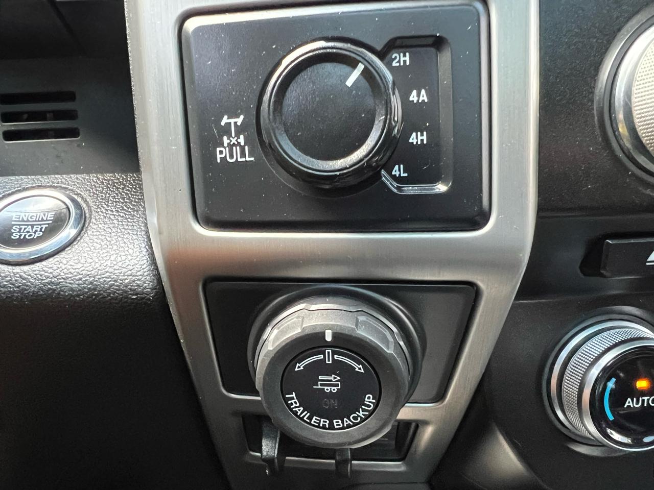 Ford F-150 Platinum 4WD SuperCrew 5.5' Box 2018