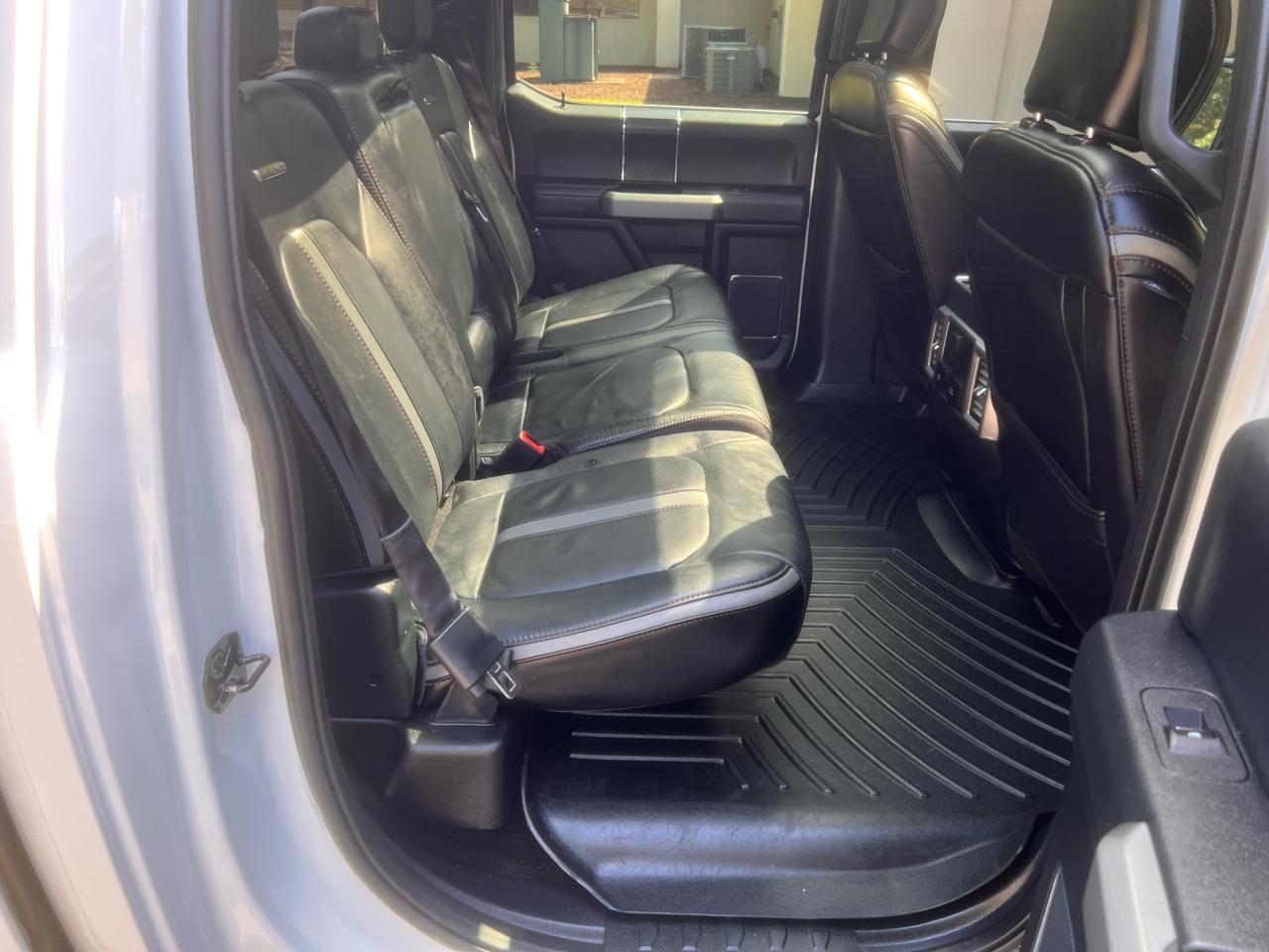 Ford F-150 Platinum 4WD SuperCrew 5.5' Box 2018