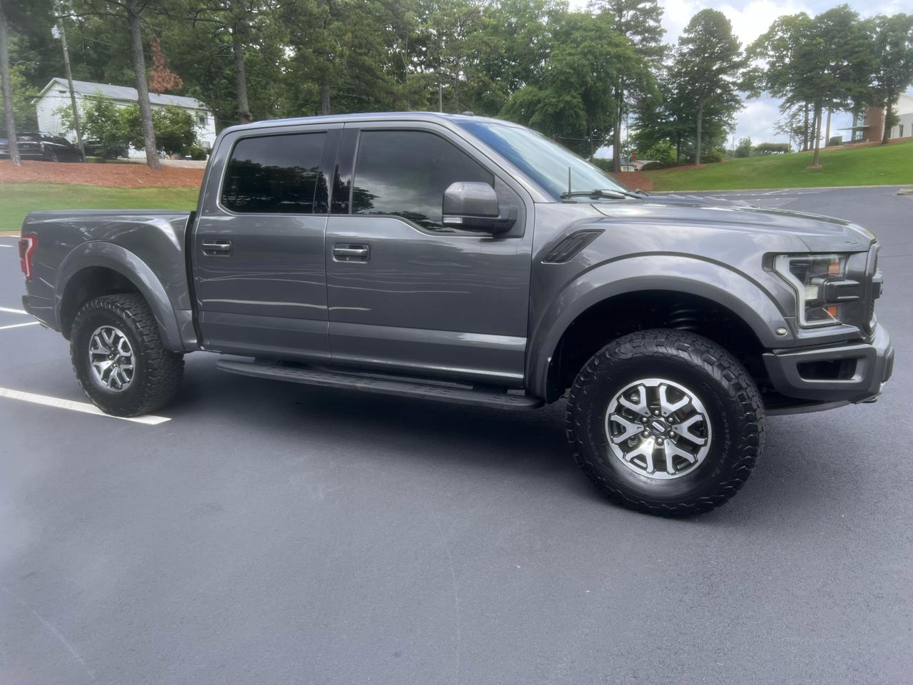 Ford F-150 Raptor SuperCrew 4WD 2018