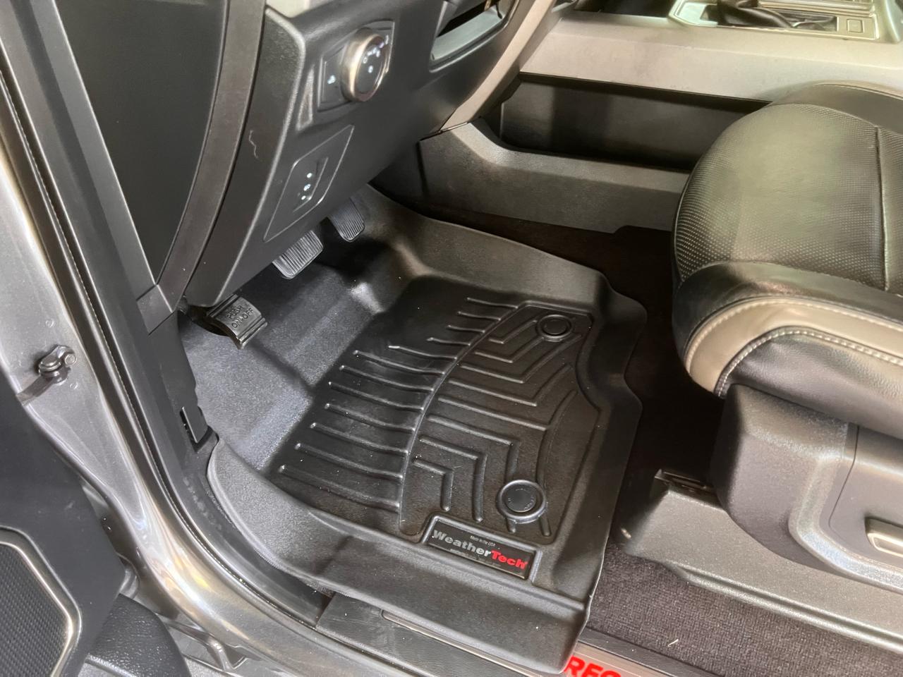 Ford F-150 Raptor SuperCrew 4WD 2018