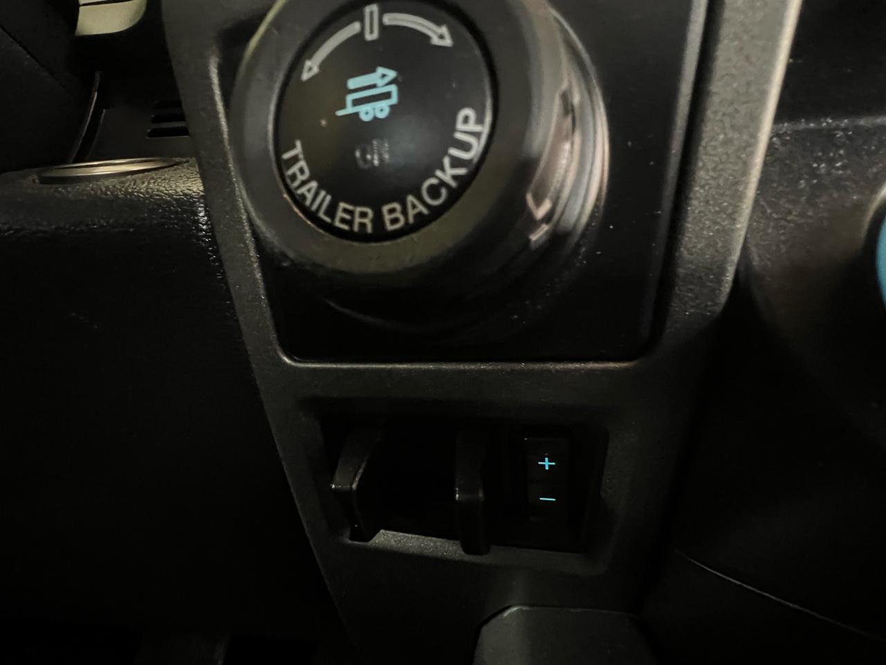 Ford F-150 Raptor SuperCrew 4WD 2018
