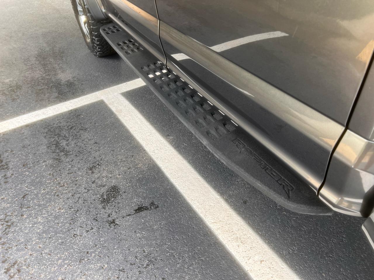 Ford F-150 Raptor SuperCrew 4WD 2018