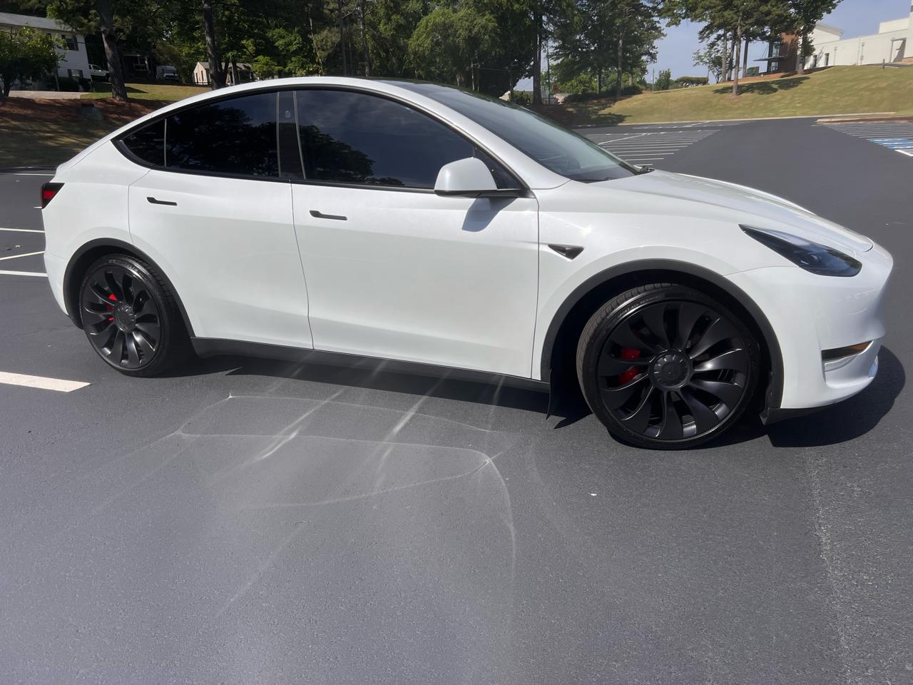 Tesla Model Y Performance AWD 2023