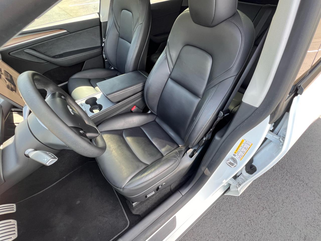 Tesla Model Y Performance AWD 2023