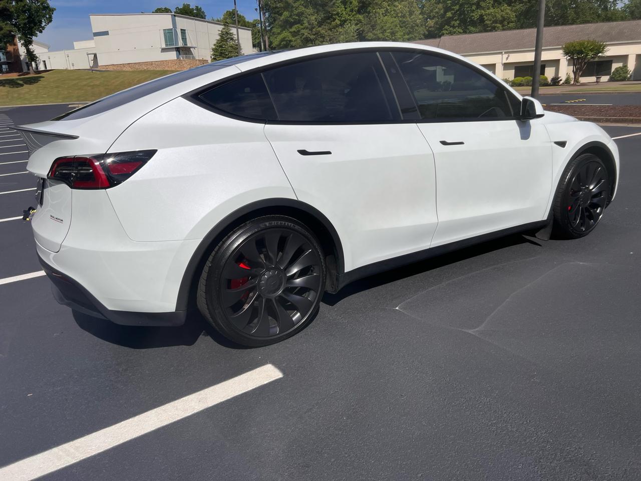 Tesla Model Y Performance AWD 2023