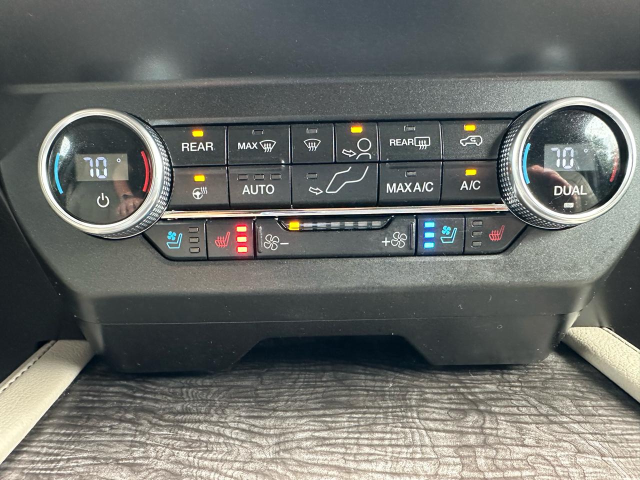 Ford Expedition MAX Limited 2WD 2020