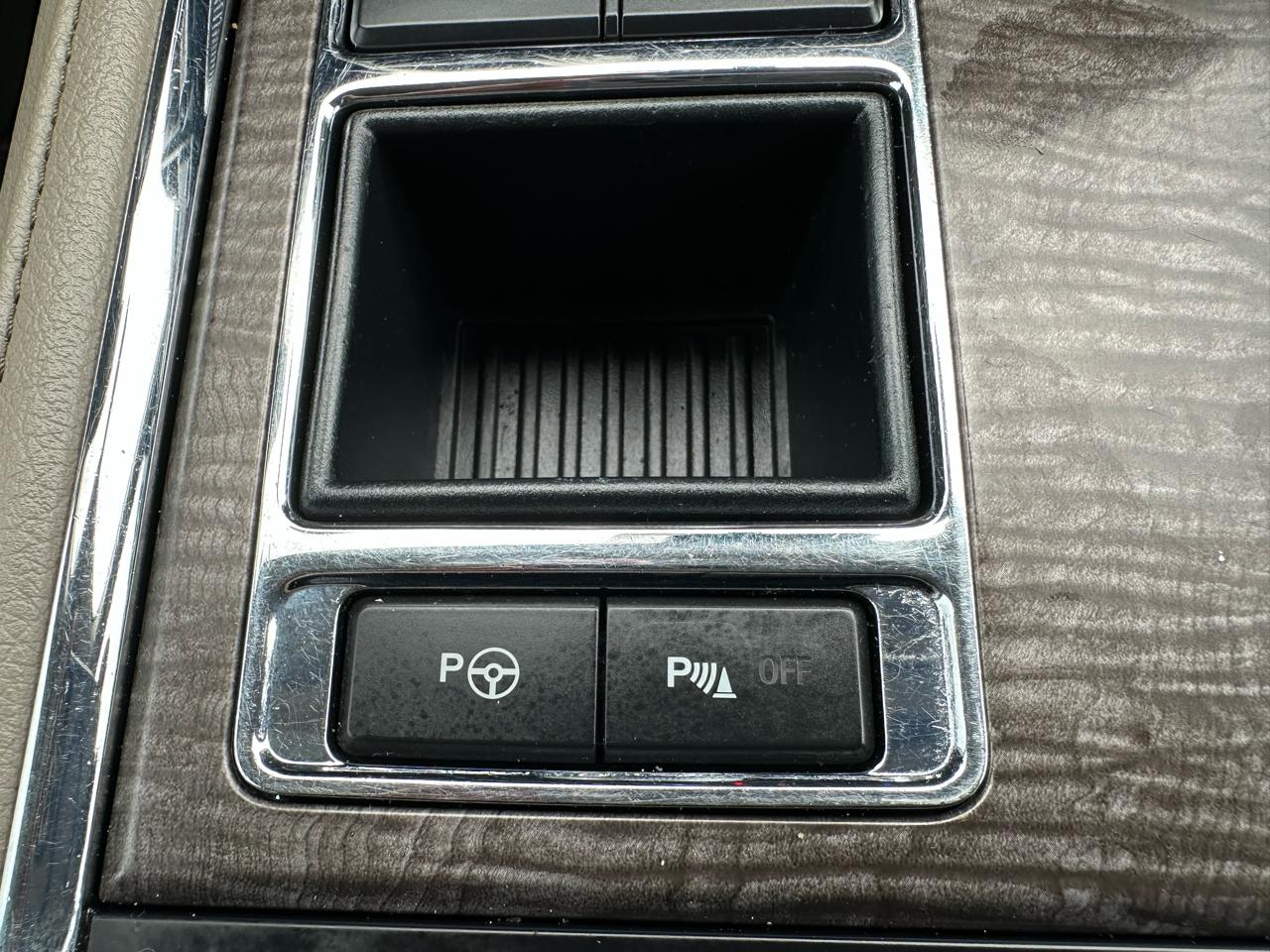 Ford Expedition MAX Limited 2WD 2020