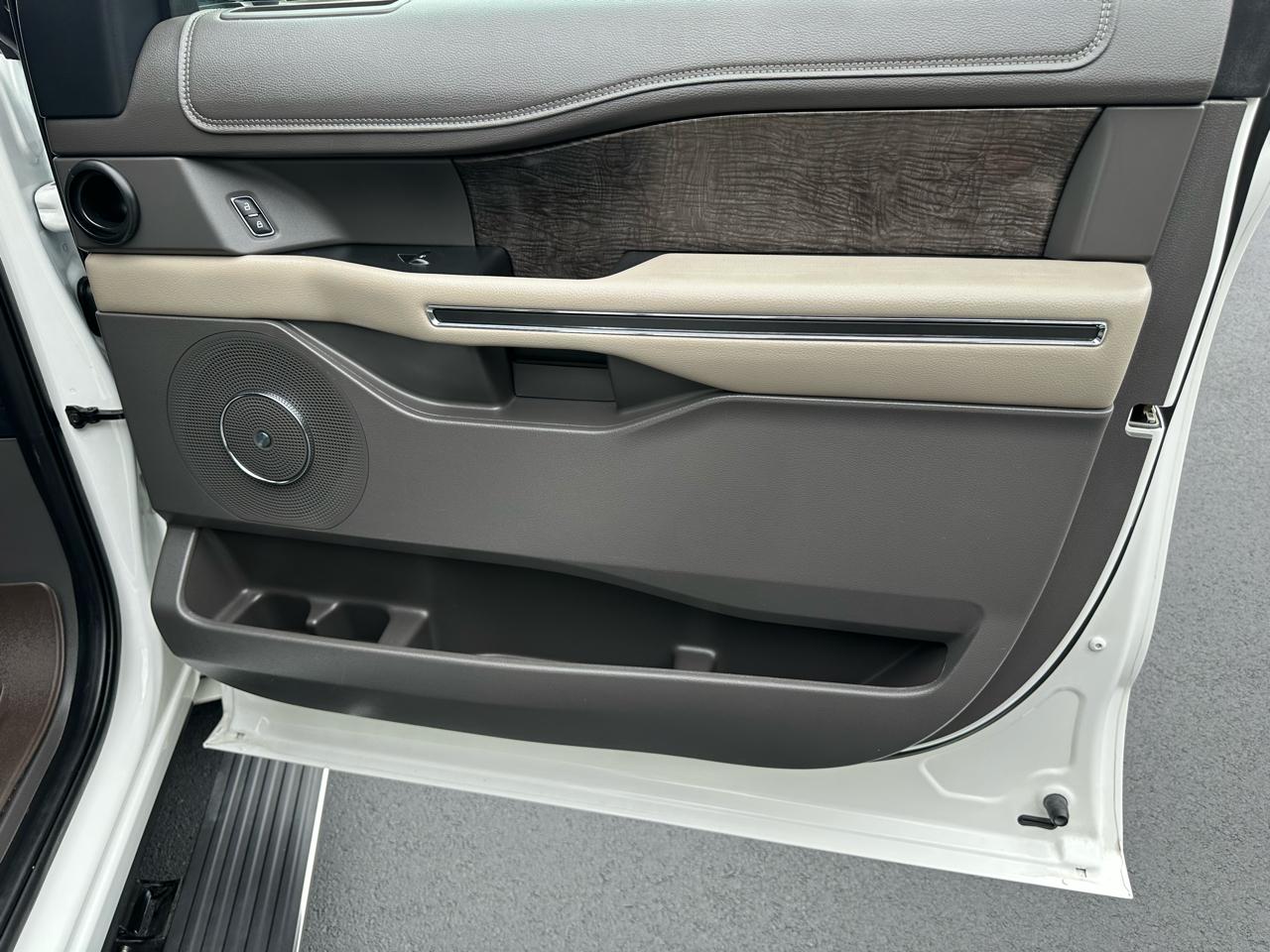 Ford Expedition MAX Limited 2WD 2020