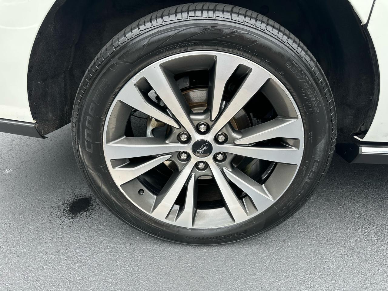 Ford Expedition MAX Limited 2WD 2020