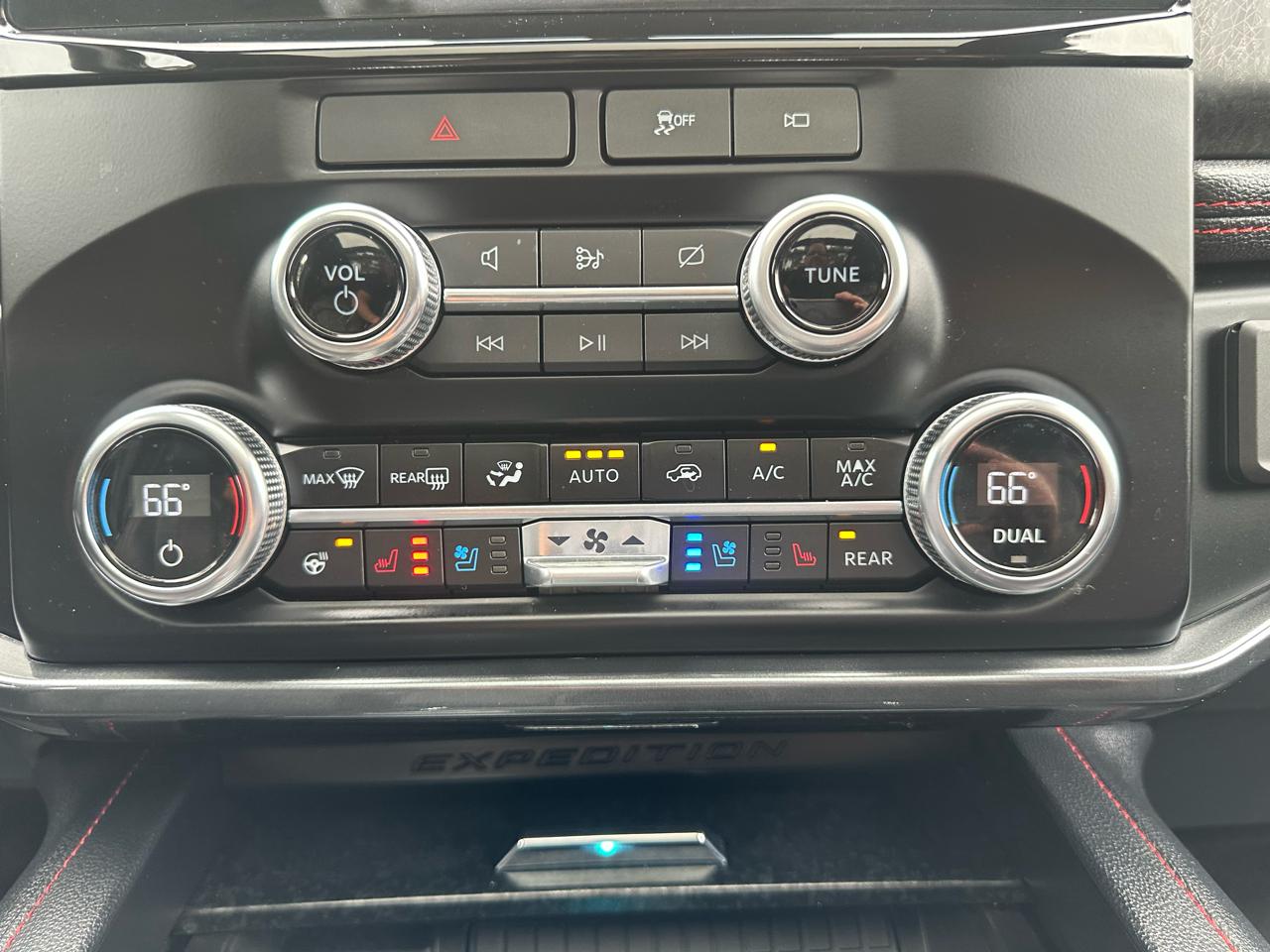 Ford Expedition MAX Limited 2022