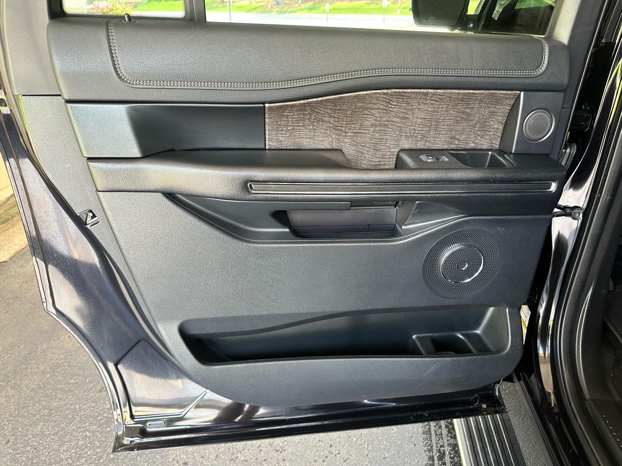 Ford Expedition MAX Limited 2021
