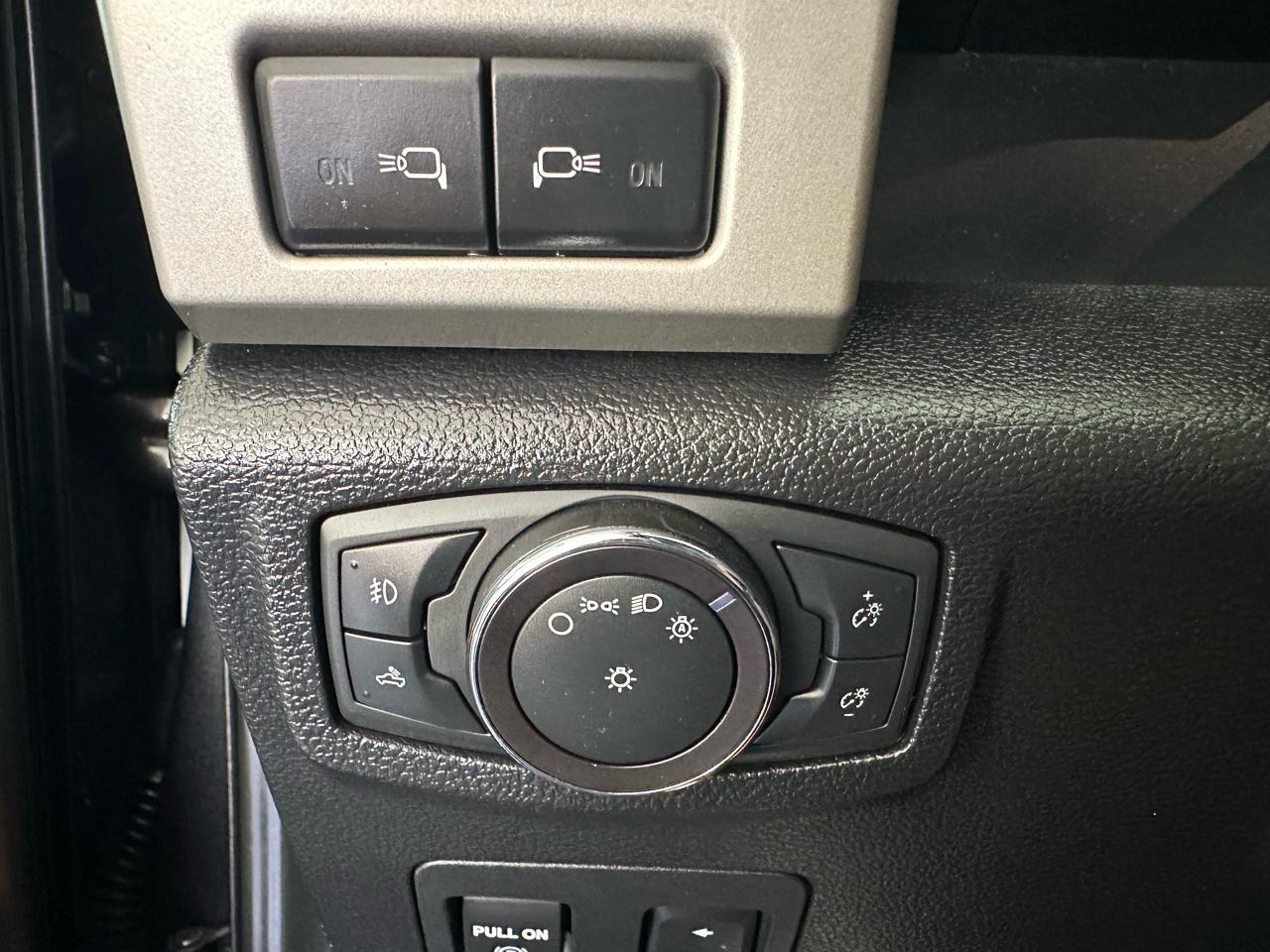 Ford F-150 Lariat SuperCrew 4WD 2019