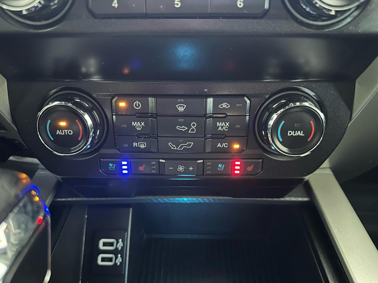 Ford F-150 Lariat SuperCrew 4WD 2019