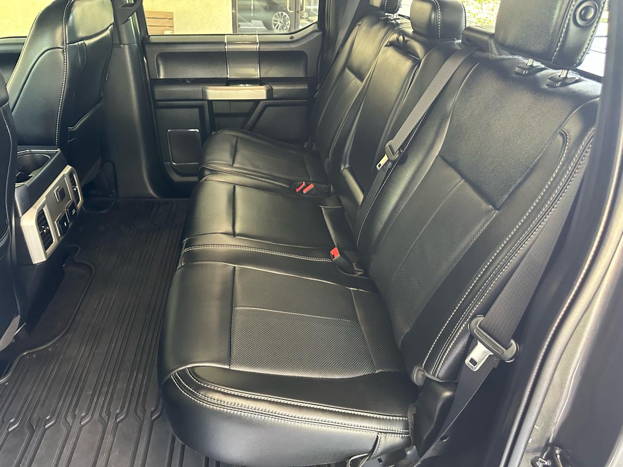 Ford F-150 Lariat SuperCrew 4WD 2019