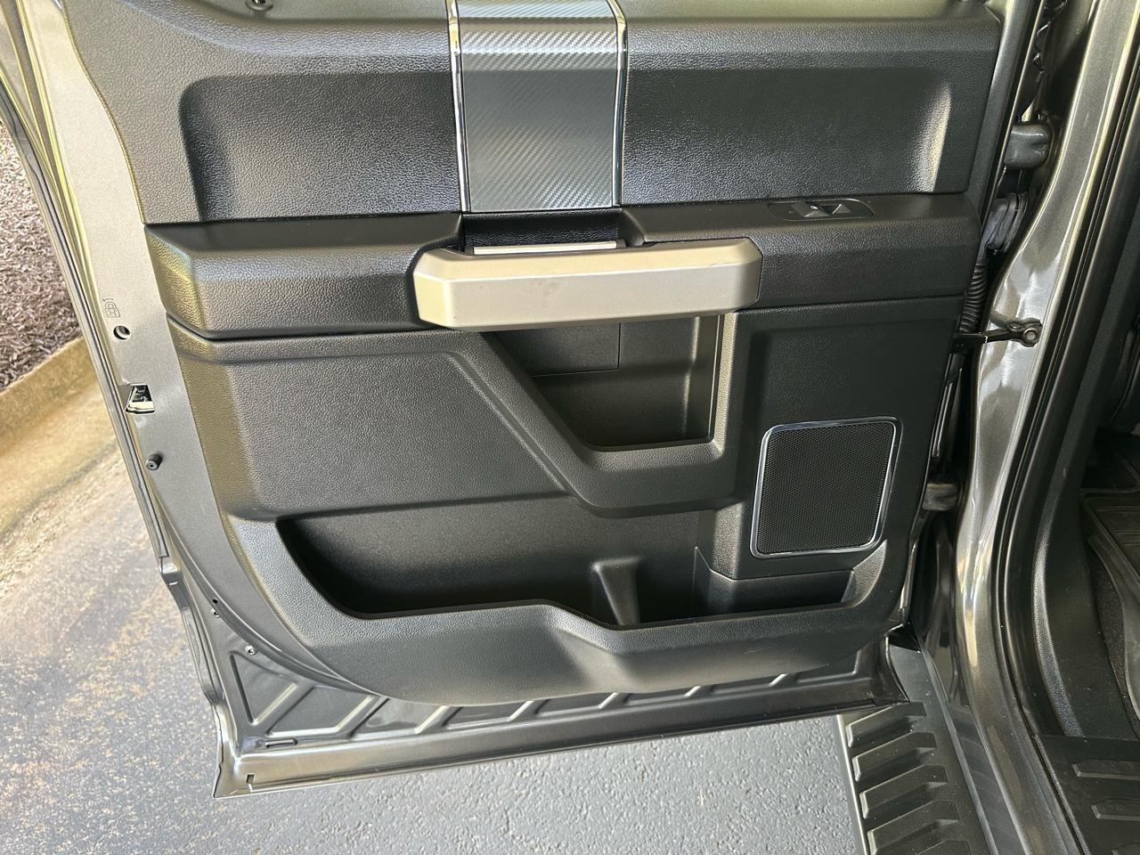 Ford F-150 Lariat SuperCrew 4WD 2019