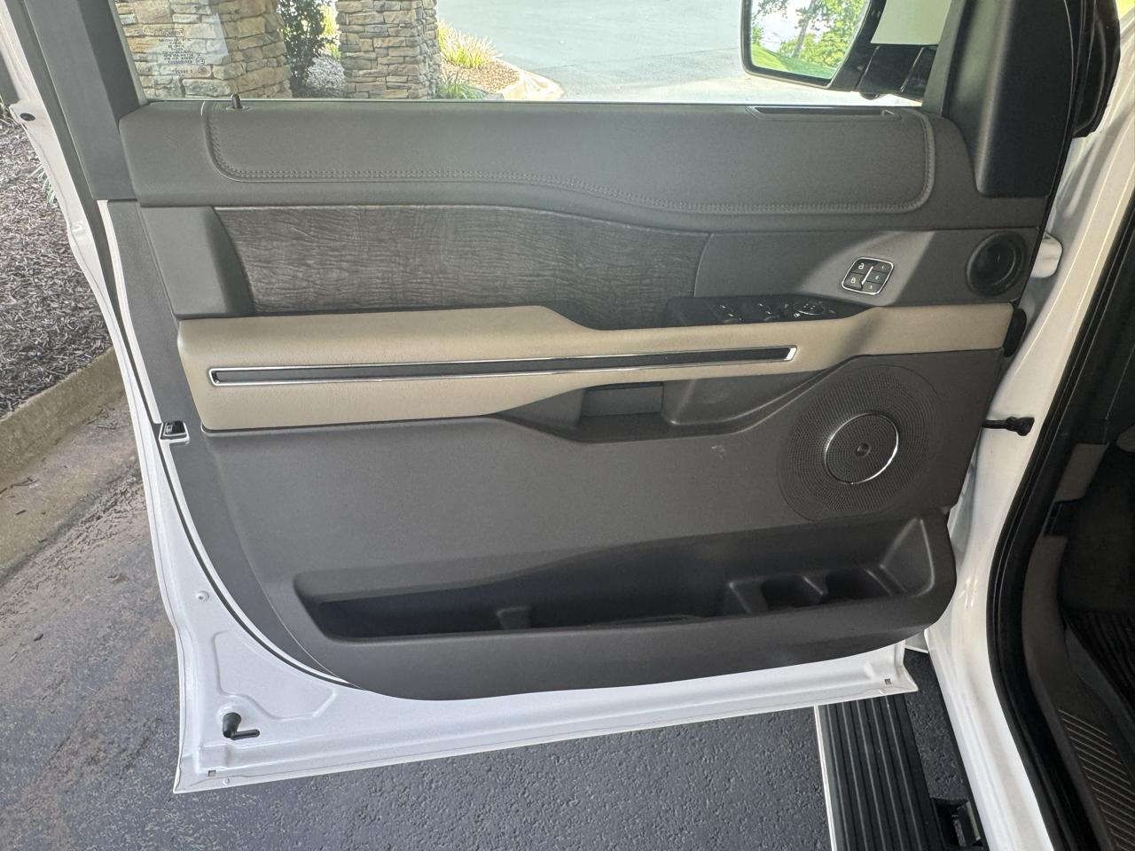 Ford Expedition Limited 2WD 2019