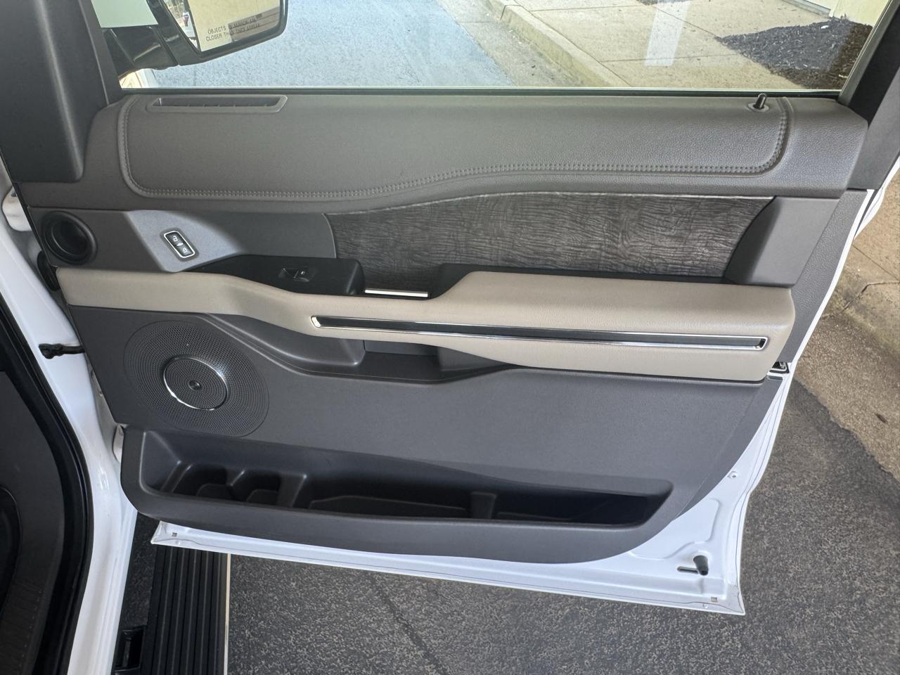 Ford Expedition Limited 2WD 2019