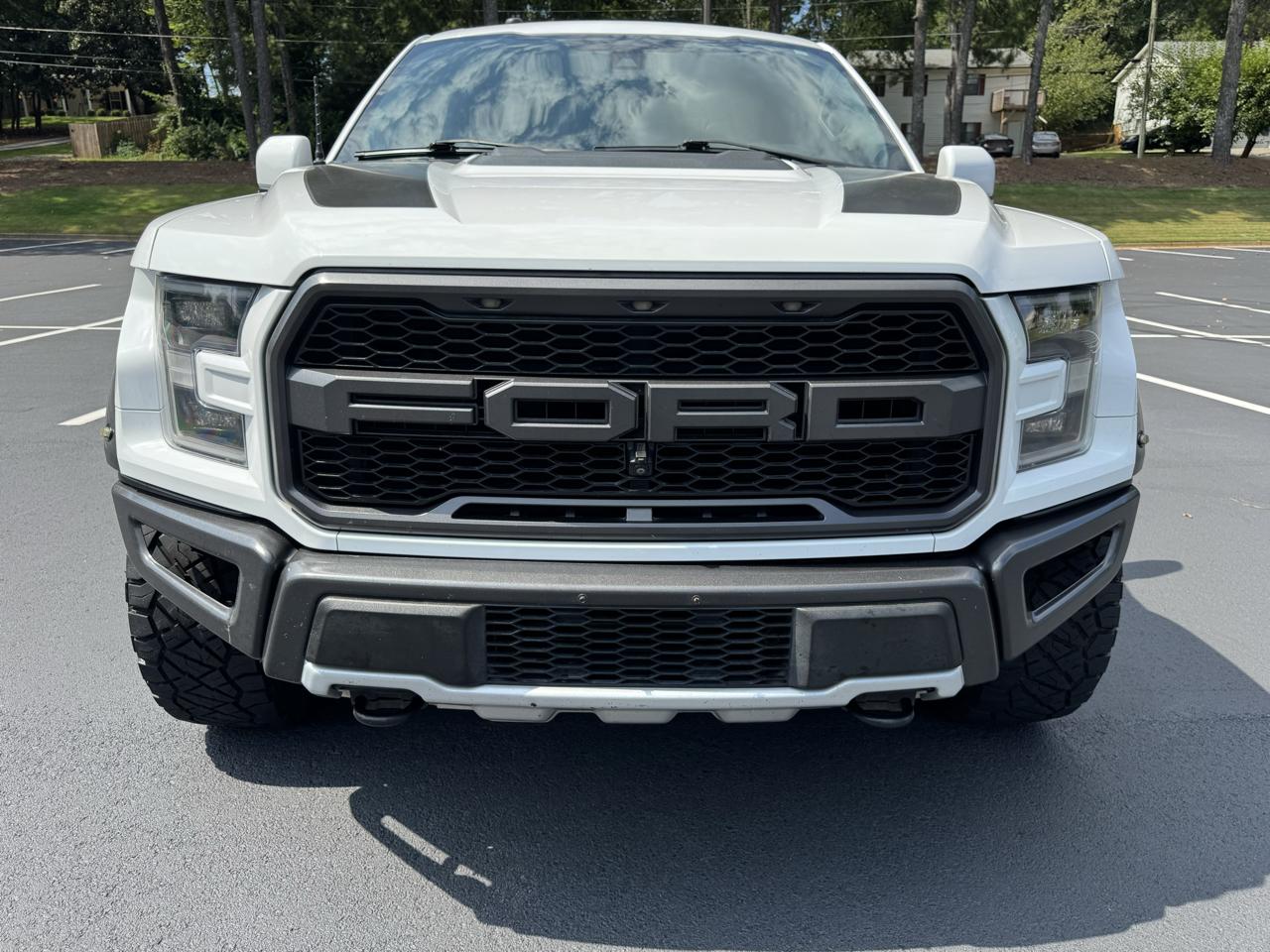 Ford F-150 SVT Raptor SuperCrew 5.5-ft. Bed 4WD 2018
