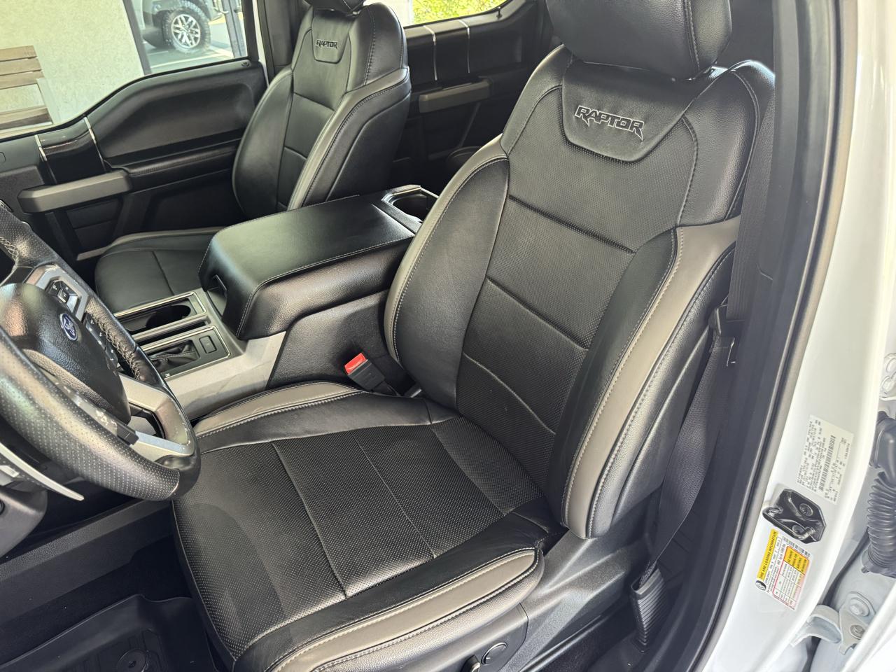Ford F-150 SVT Raptor SuperCrew 5.5-ft. Bed 4WD 2018