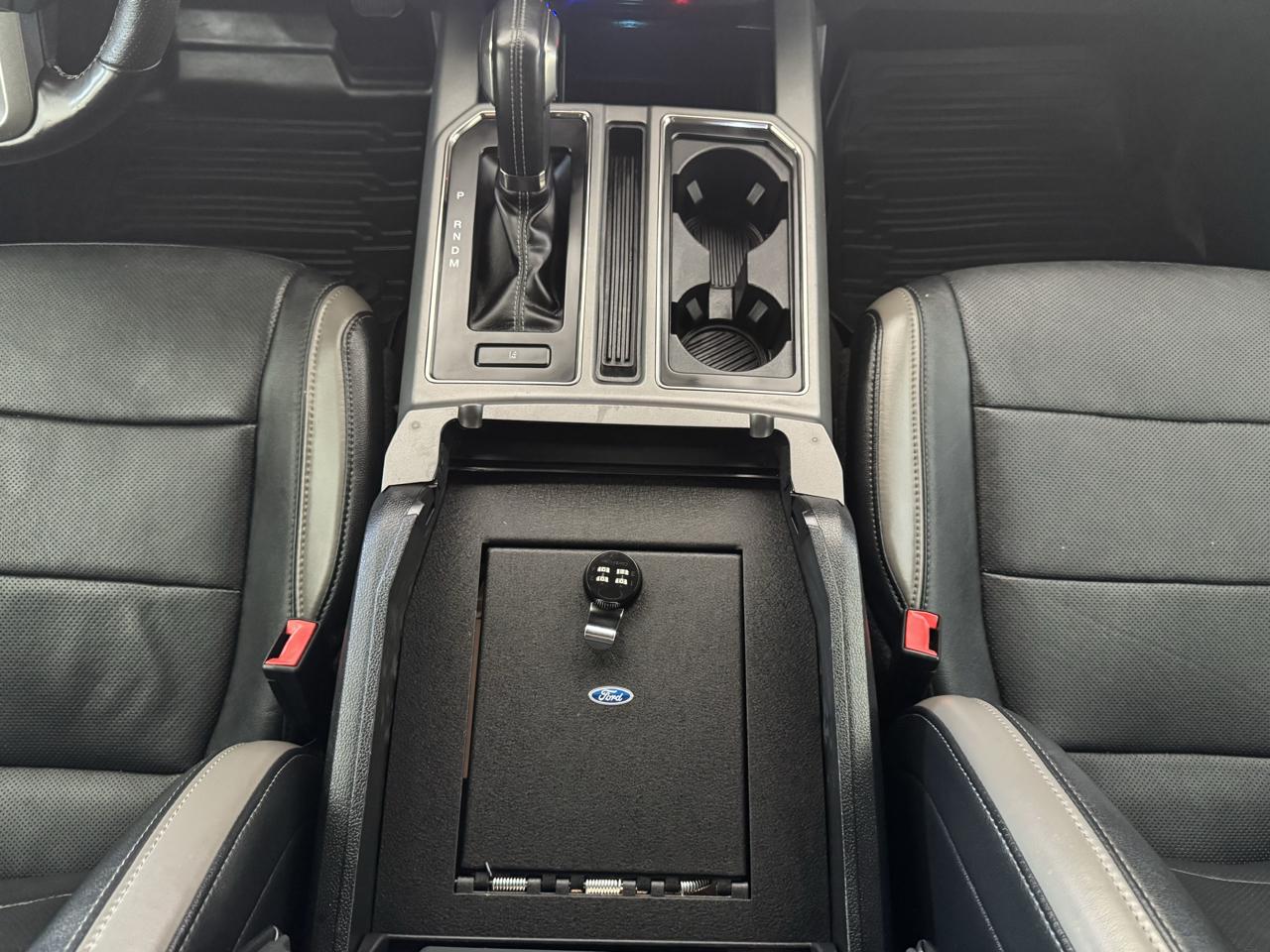 Ford F-150 SVT Raptor SuperCrew 5.5-ft. Bed 4WD 2018