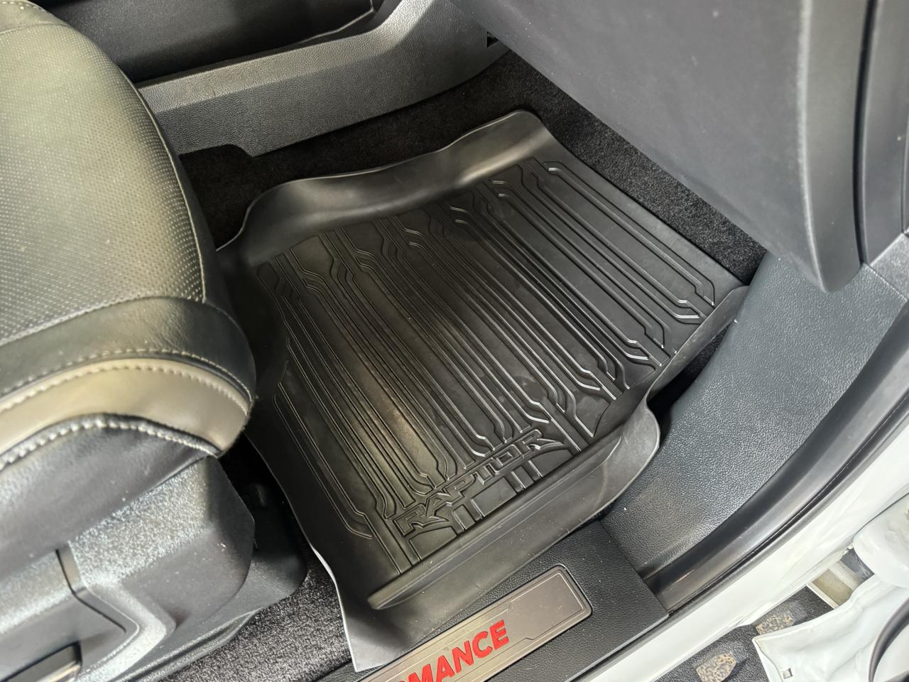 Ford F-150 SVT Raptor SuperCrew 5.5-ft. Bed 4WD 2018