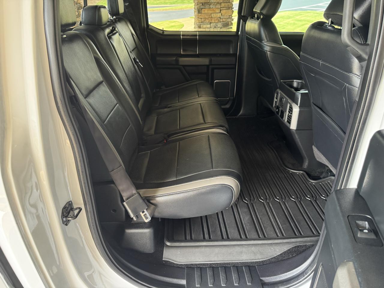 Ford F-150 SVT Raptor SuperCrew 5.5-ft. Bed 4WD 2018