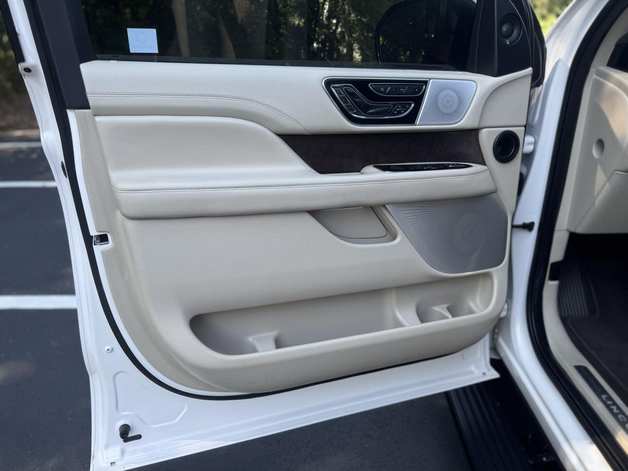 Lincoln Navigator L Reserve 4WD 2019