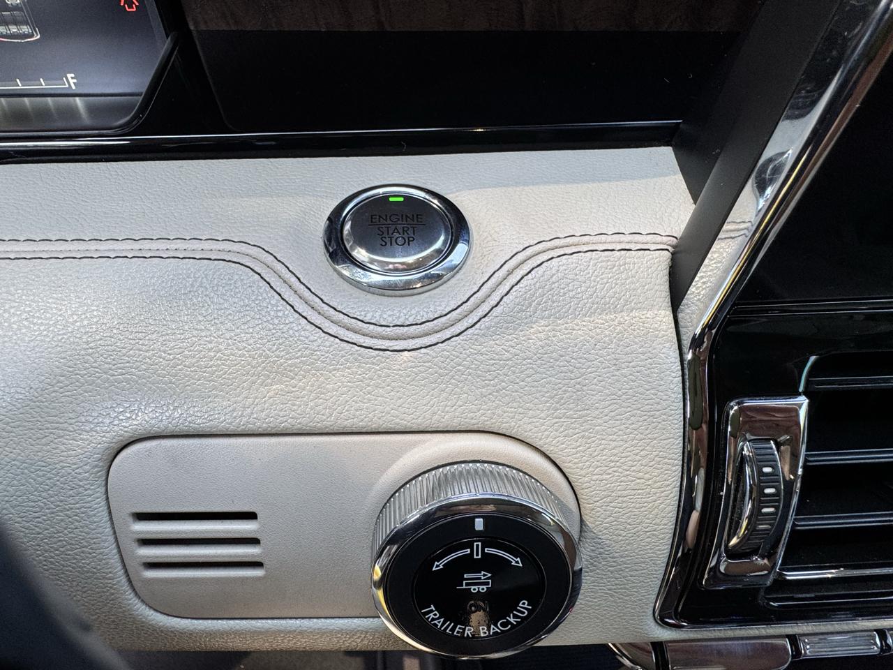 Lincoln Navigator L Reserve 4WD 2019