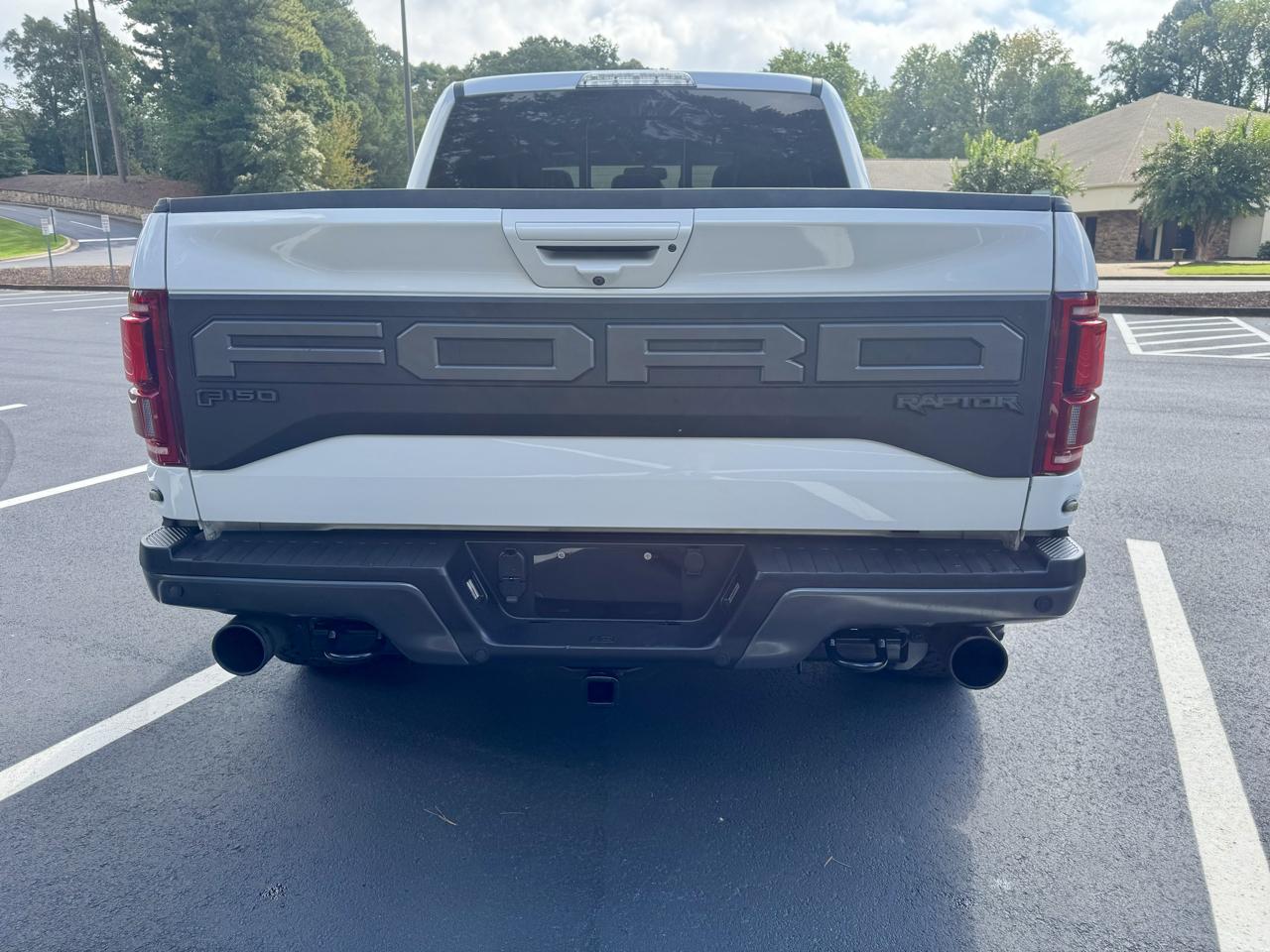 2019 Ford F-150 Raptor - Photo 9
