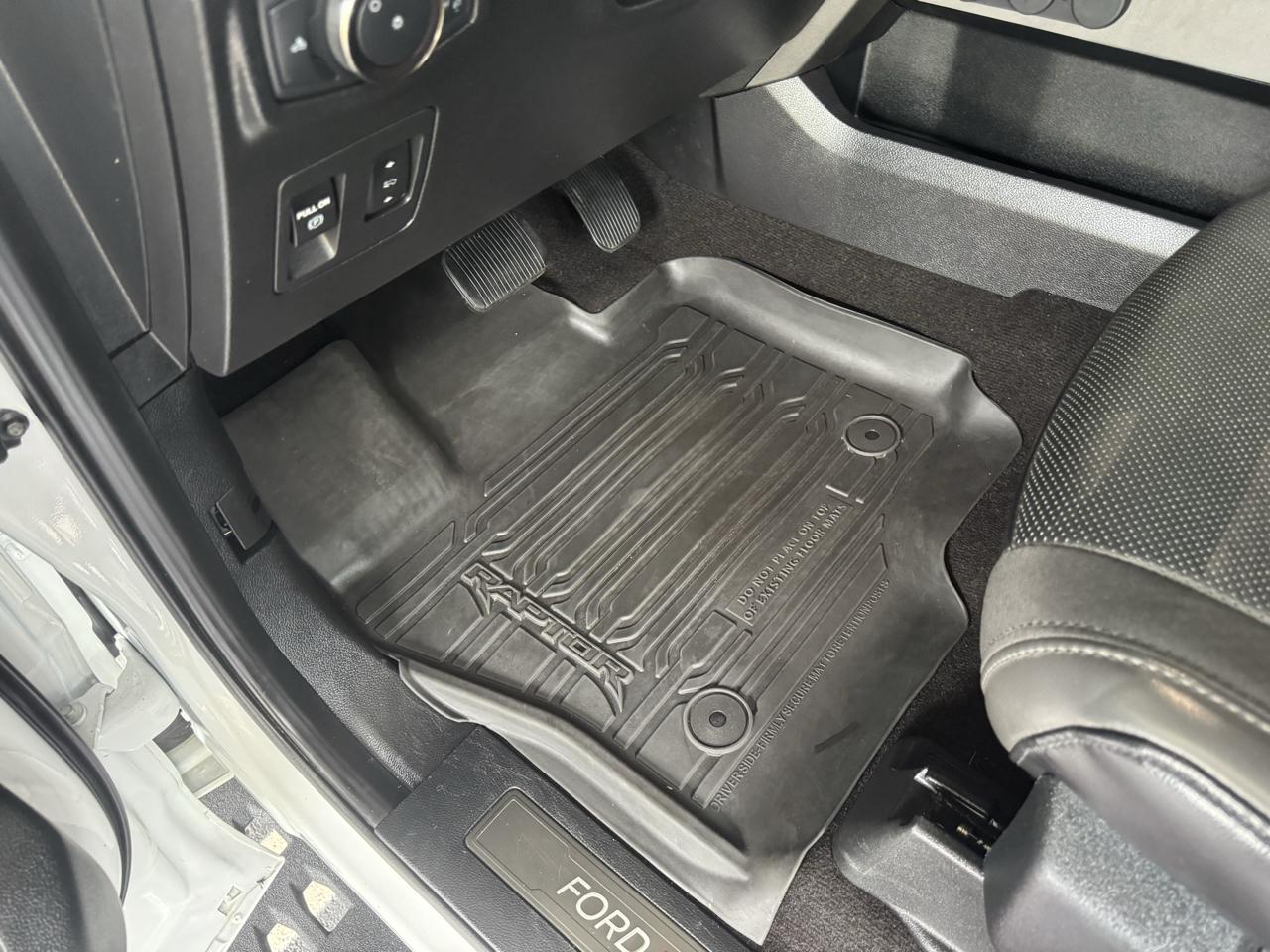 2019 Ford F-150 Raptor - Photo 22