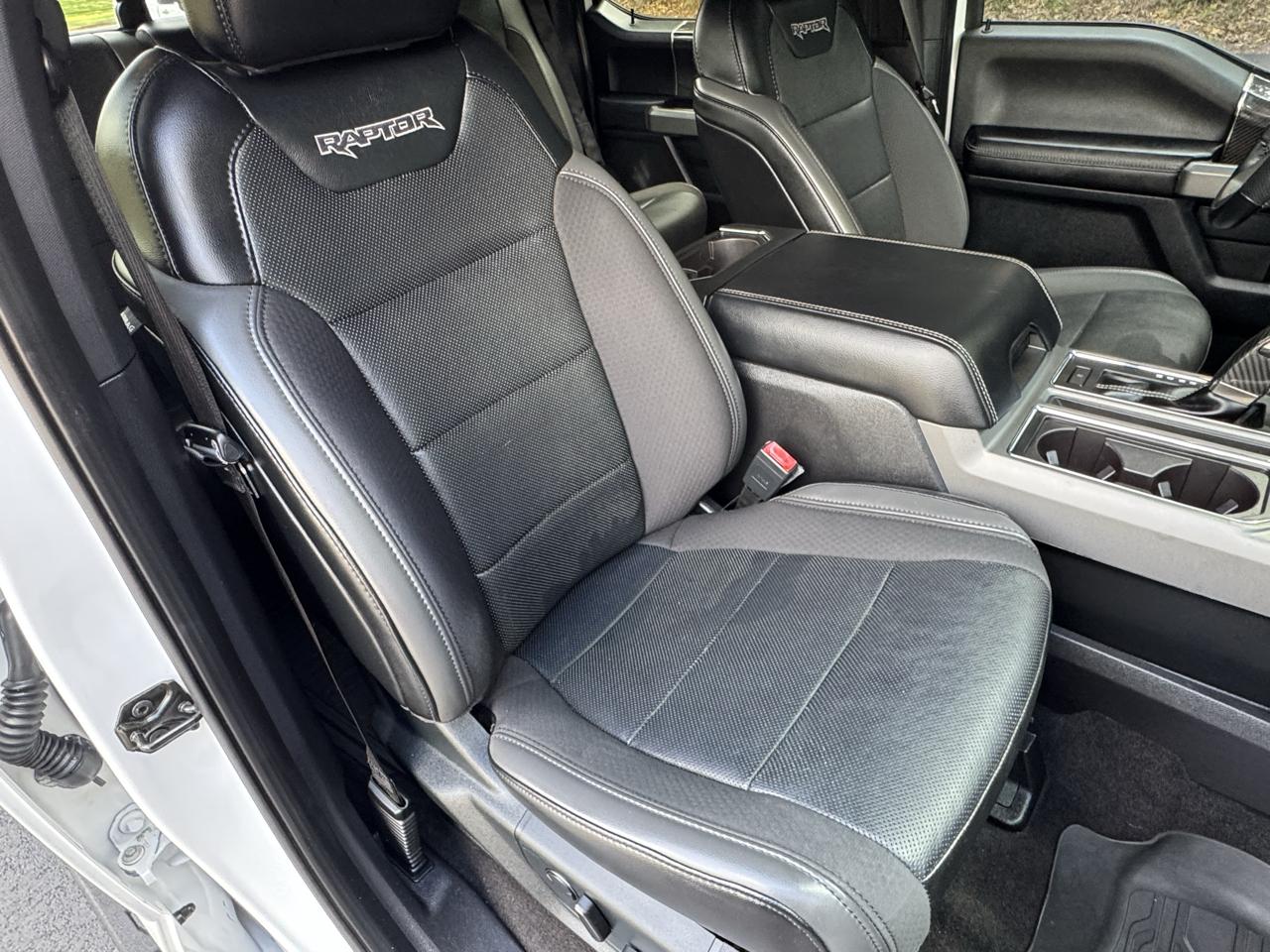 2019 Ford F-150 Raptor - Photo 38