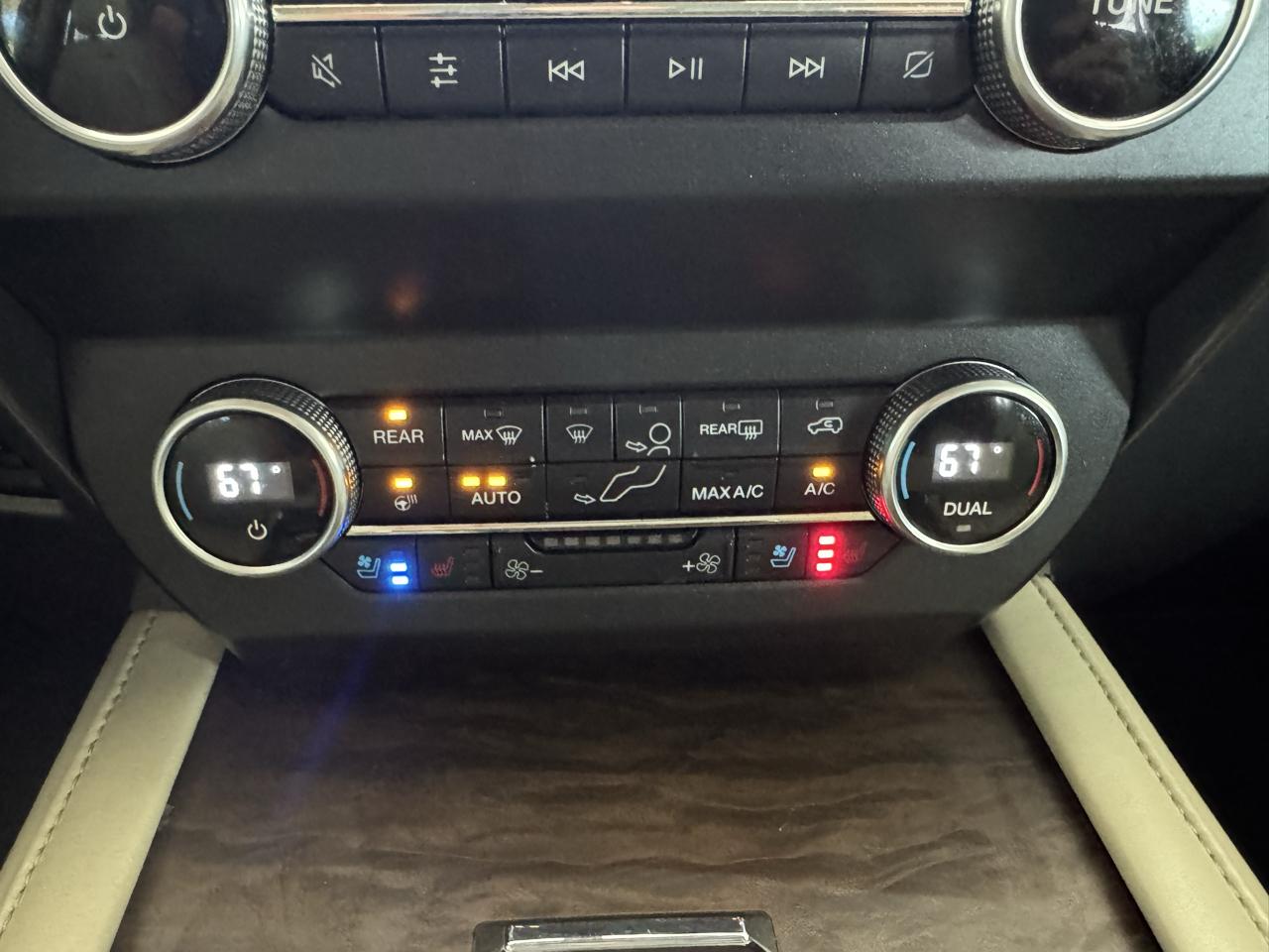 Ford Expedition MAX Platinum 2WD 2020