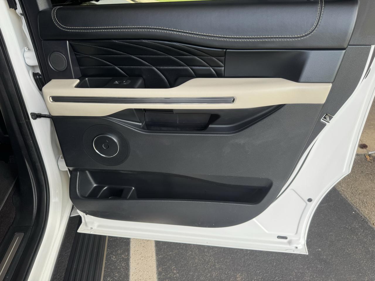 Ford Expedition MAX Platinum 2WD 2020