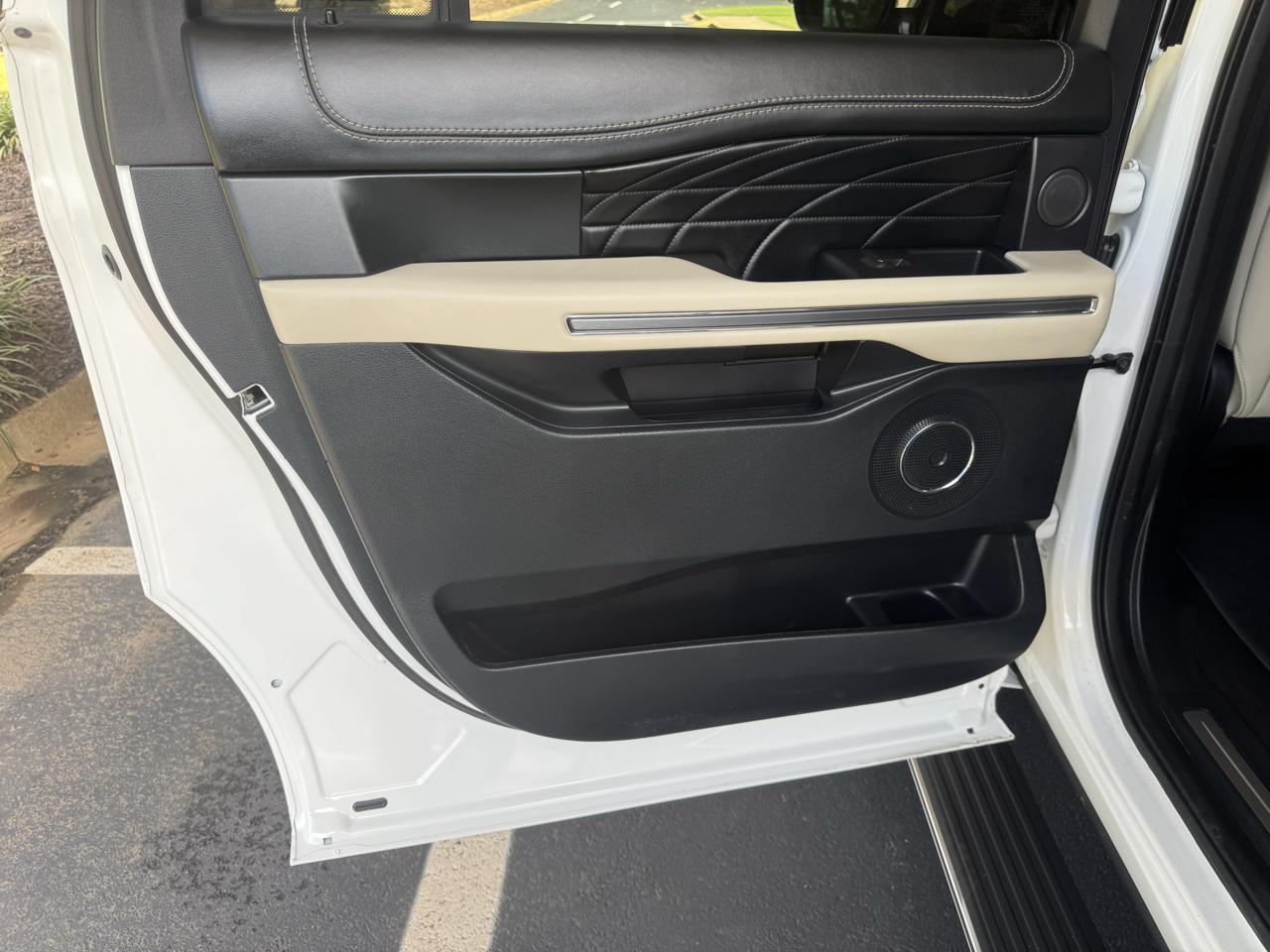 Ford Expedition MAX Platinum 2WD 2020