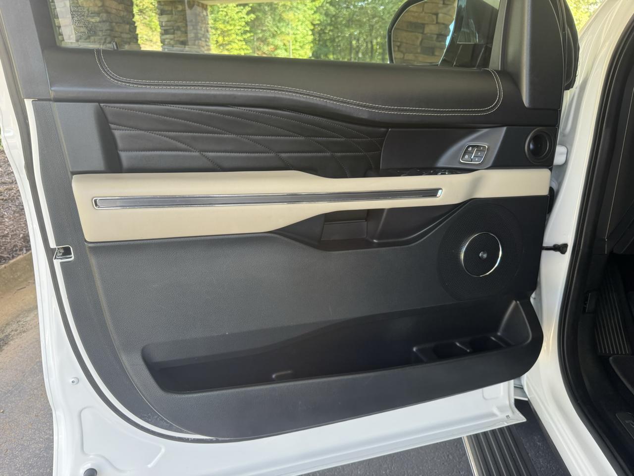 Ford Expedition MAX Platinum 2WD 2020