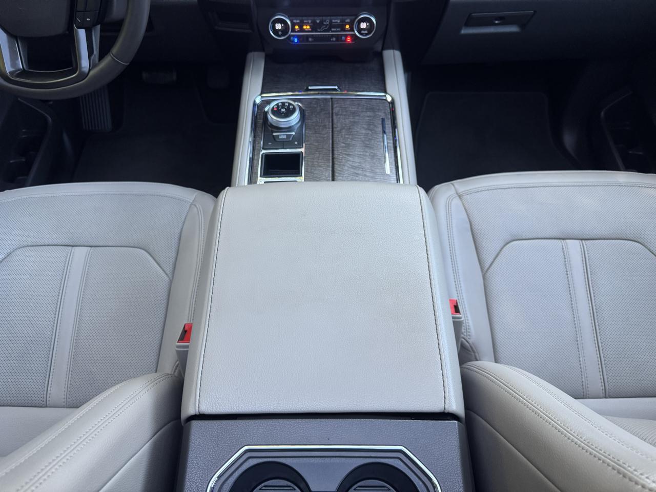 Ford Expedition Limited 2WD 2021