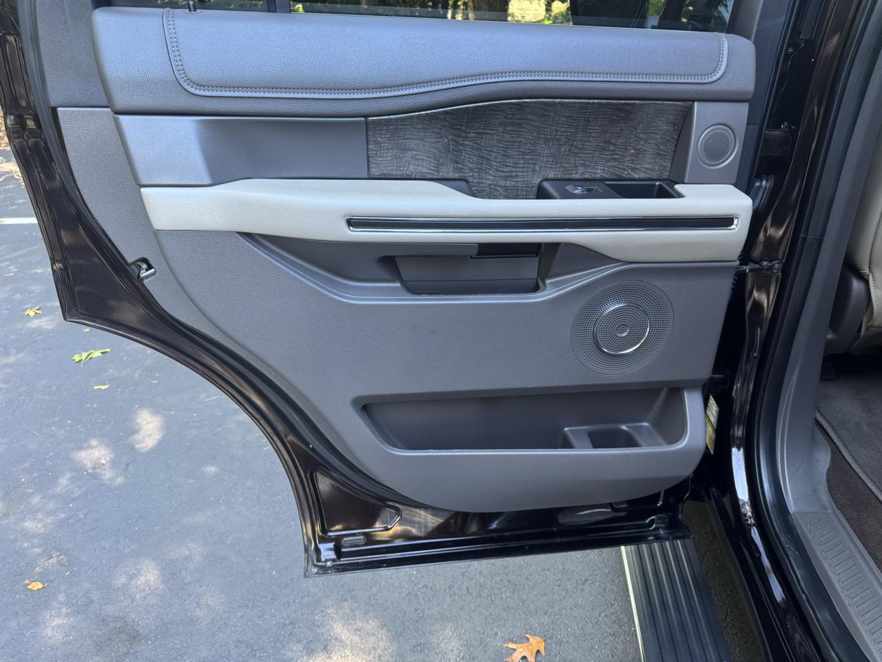 Ford Expedition Limited 2WD 2021