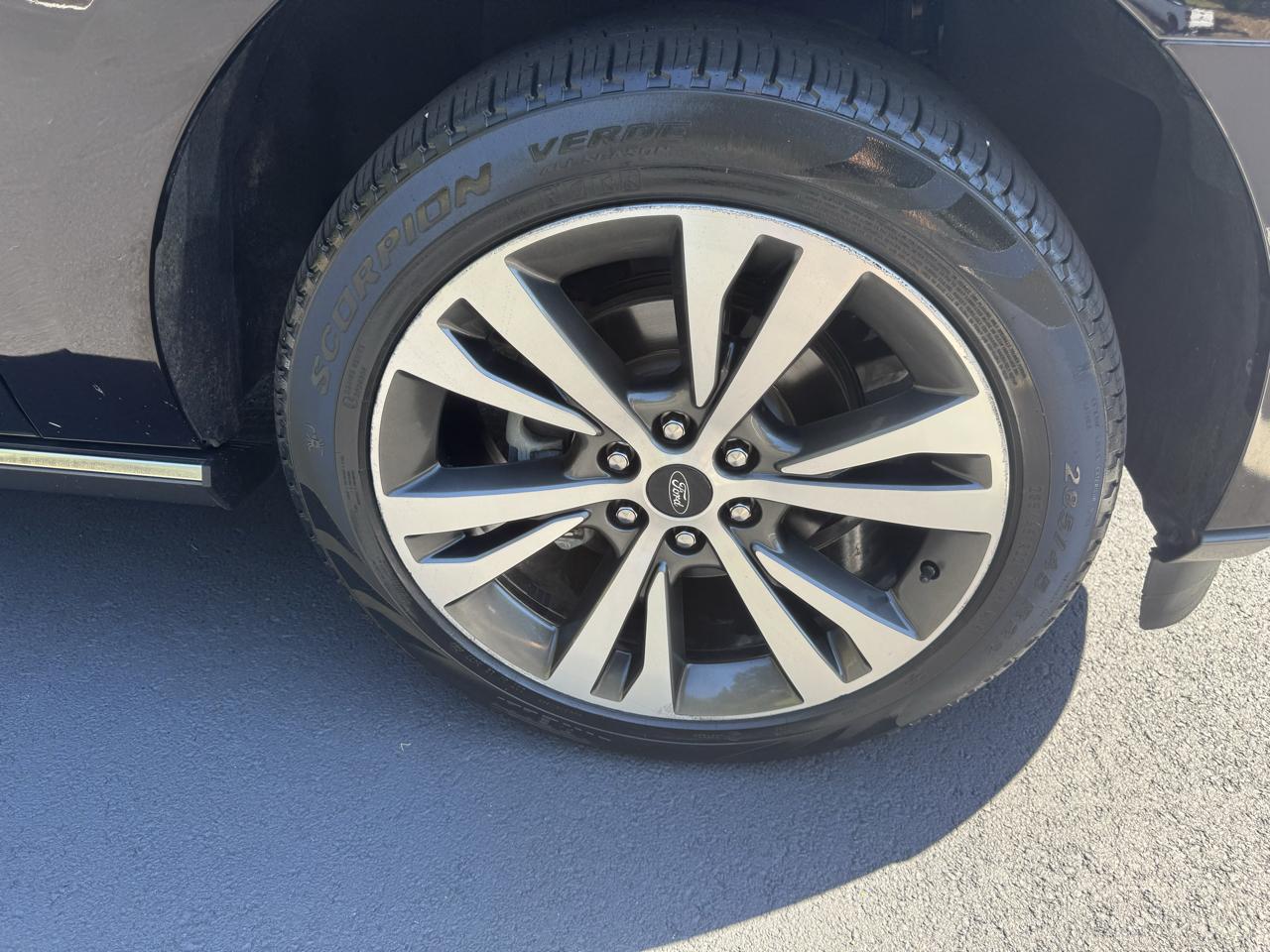 Ford Expedition Limited 2WD 2021
