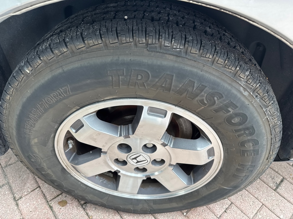 Honda Pilot 2WD 4dr Touring w/RES & Navi 2011