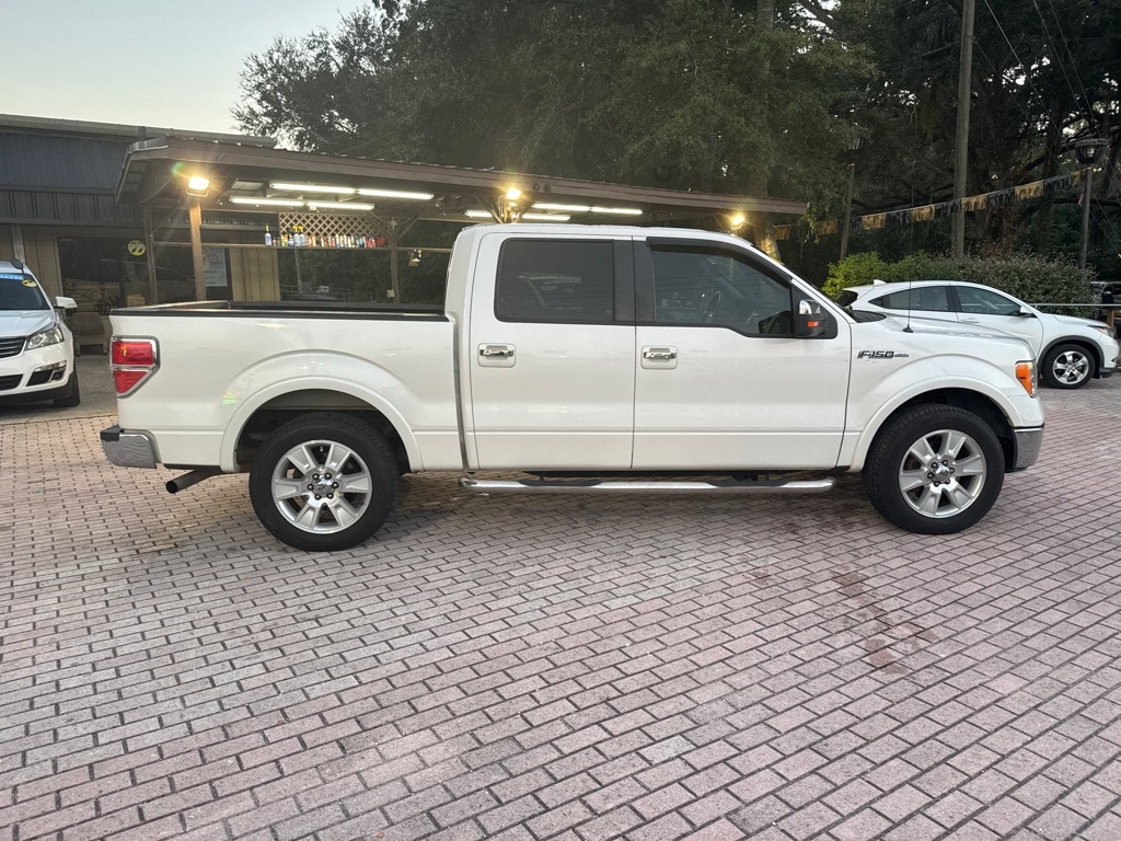 Ford F-150 2WD SuperCrew 145" Platinum 2013 Ford F-150 2WD SuperCrew 145" Platinum 2013