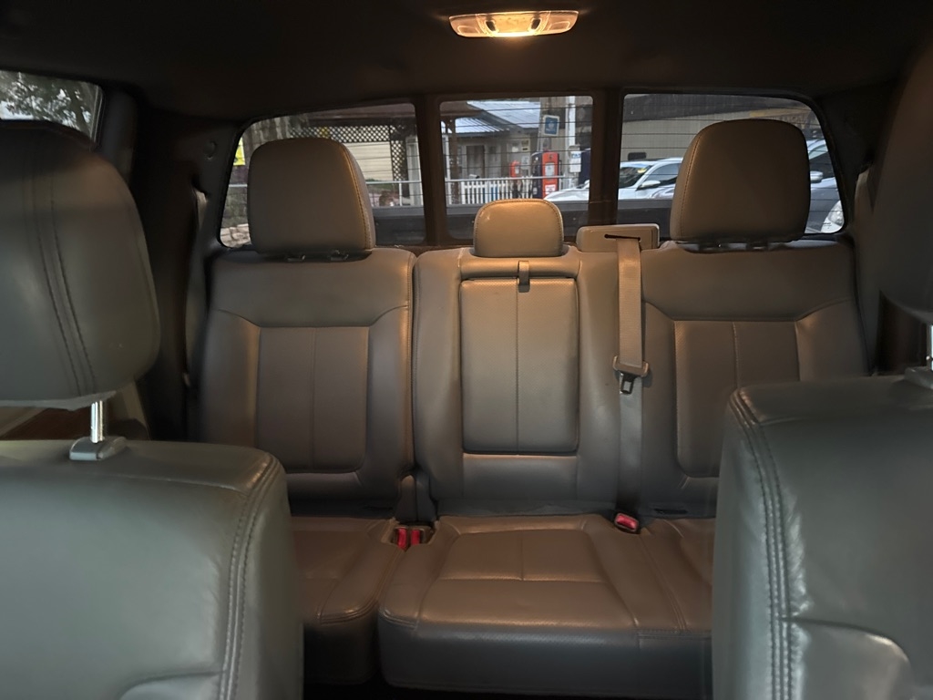 Ford F-150 2WD SuperCrew 145" Platinum 2013 Ford F-150 2WD SuperCrew 145" Platinum 2013