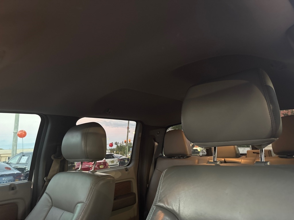 Ford F-150 2WD SuperCrew 145" Platinum 2013 Ford F-150 2WD SuperCrew 145" Platinum 2013