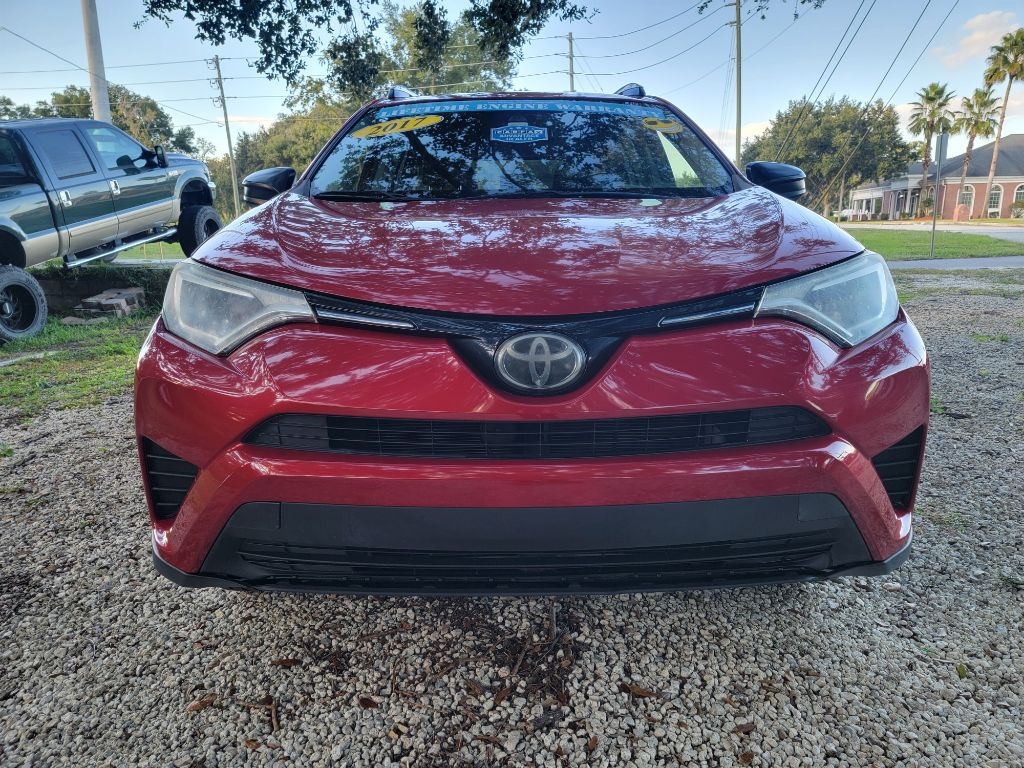 Toyota RAV4 LE FWD (Natl) 2017