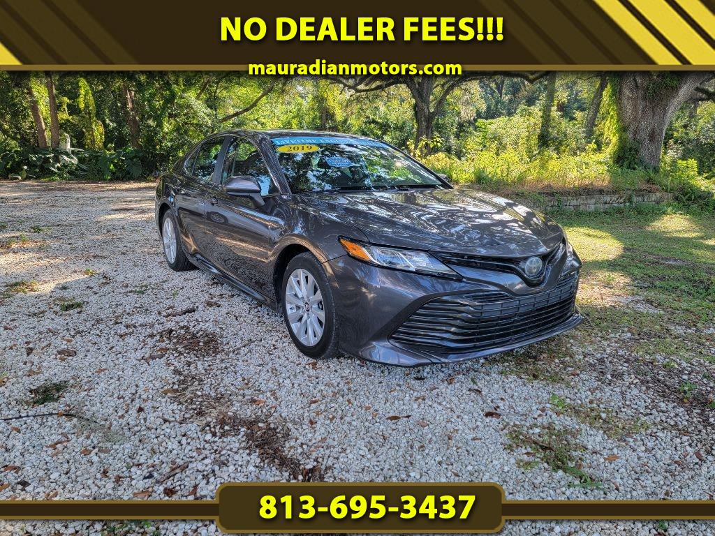 2019 Toyota Camry LE Auto (Natl)