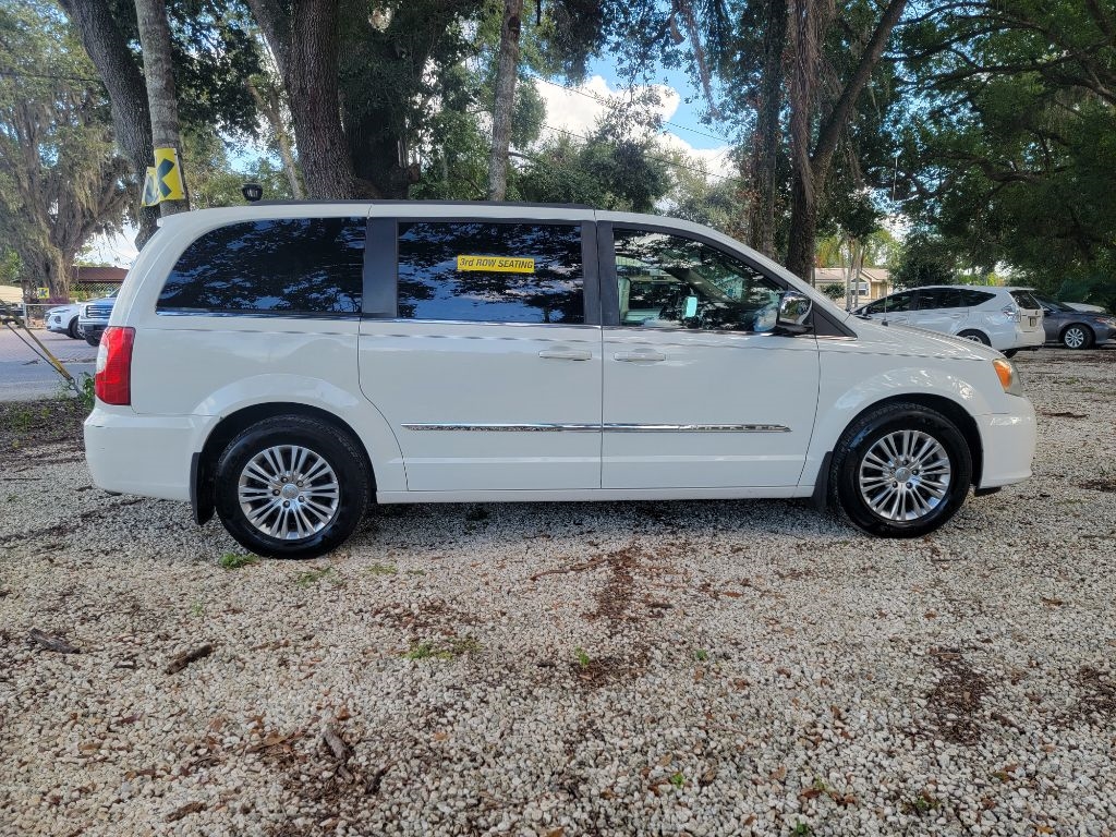 Chrysler Town & Country 4dr Wgn Touring-L 2013 Chrysler Town & Country 4dr Wgn Touring-L 2013