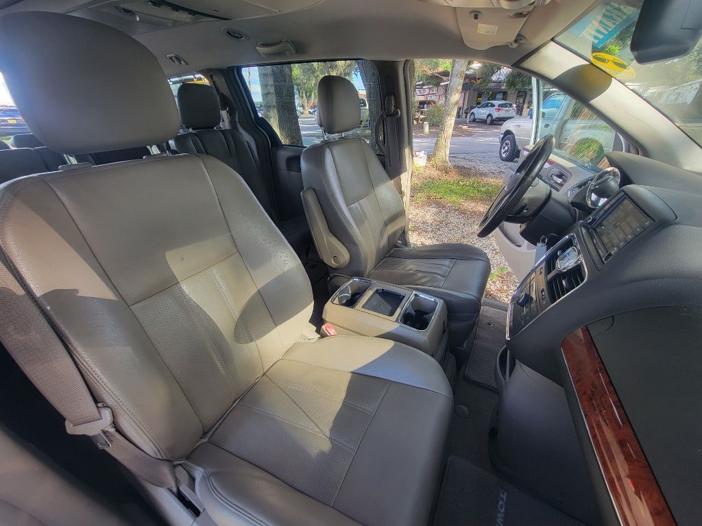 Chrysler Town & Country 4dr Wgn Touring-L 2013 Chrysler Town & Country 4dr Wgn Touring-L 2013