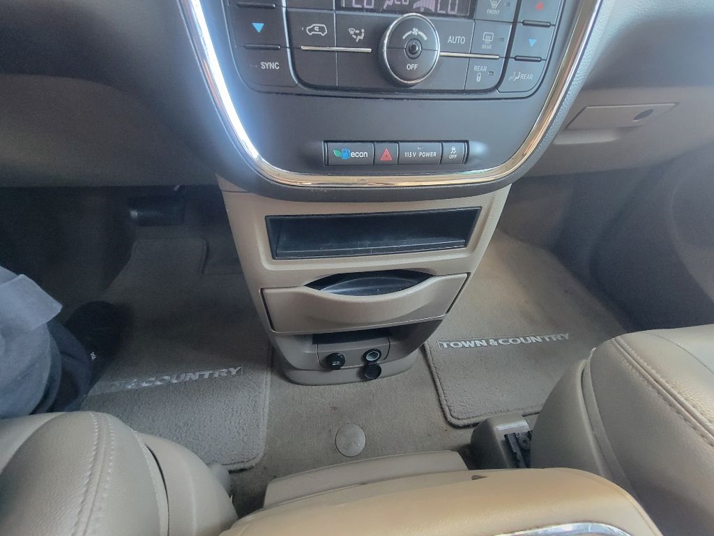 Chrysler Town & Country 4dr Wgn Touring-L 2013 Chrysler Town & Country 4dr Wgn Touring-L 2013