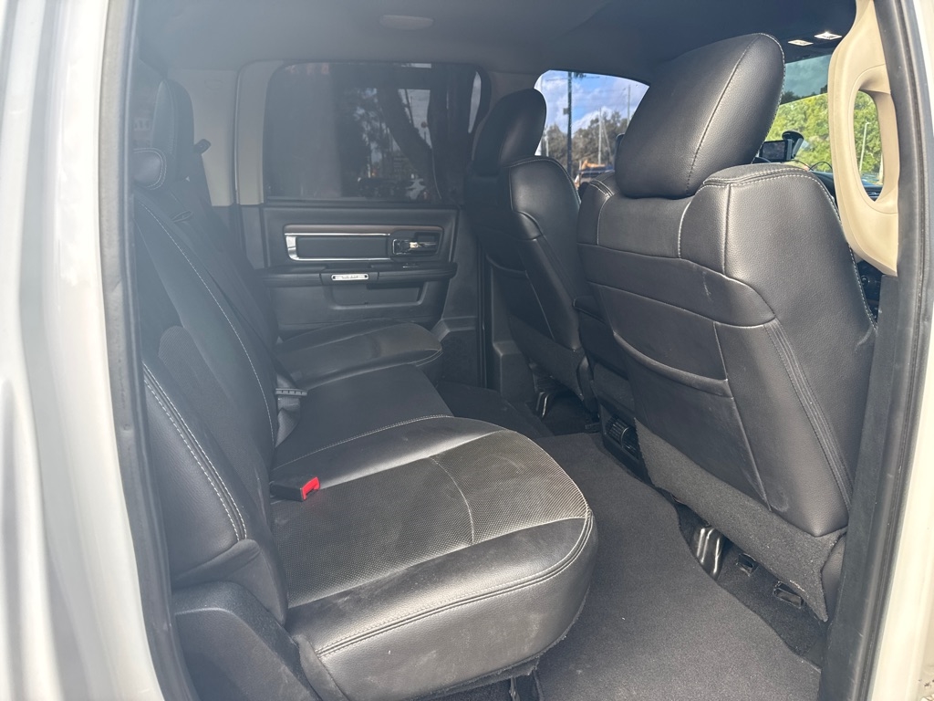 RAM 2500 4WD Crew Cab 149" Laramie 2016