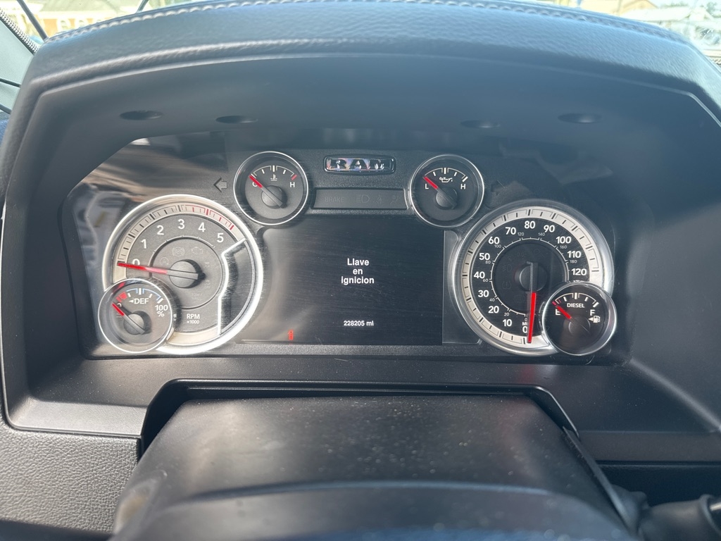 RAM 2500 4WD Crew Cab 149" Laramie 2016