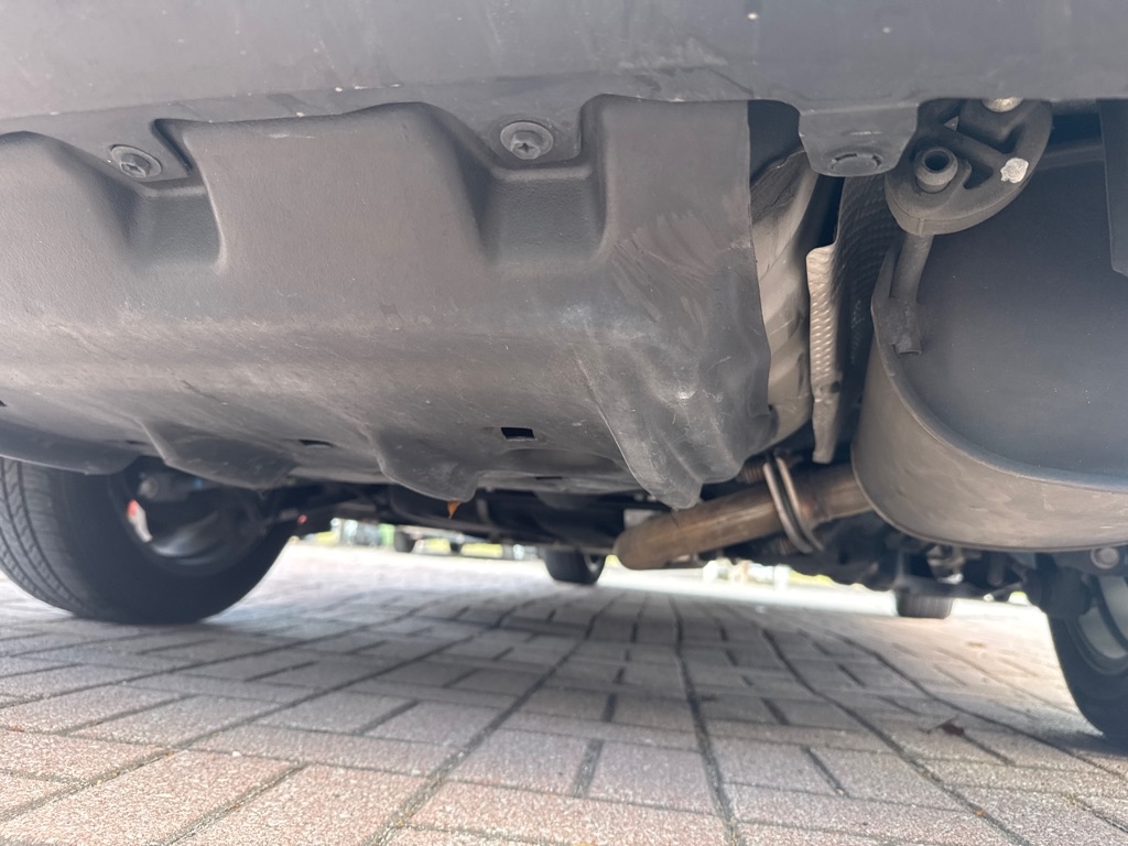 Toyota Camry XLE Auto (Natl) 2017